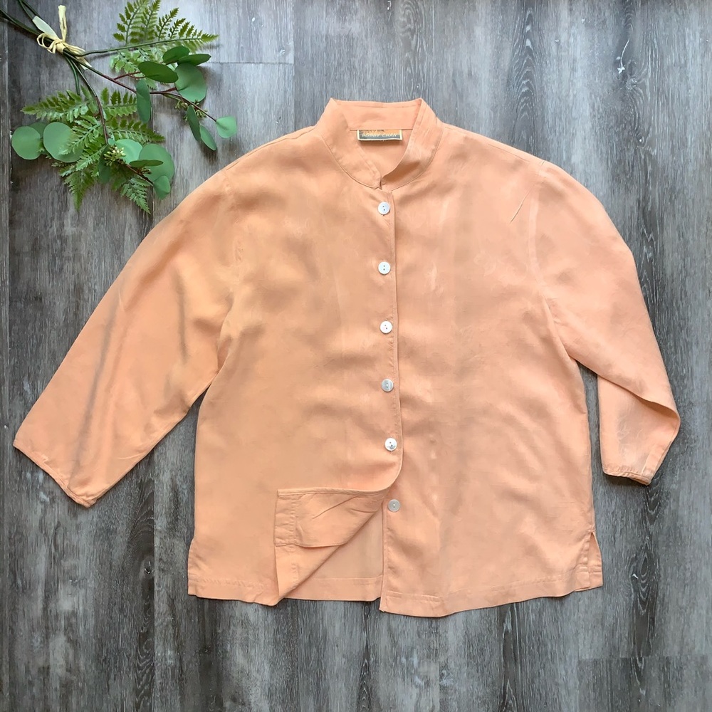 Bobby Chan 100% Silk Subtle Print Button Blouse
